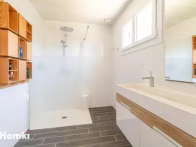 Maison, 175 m²