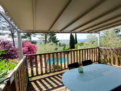 Maison, 195 m²