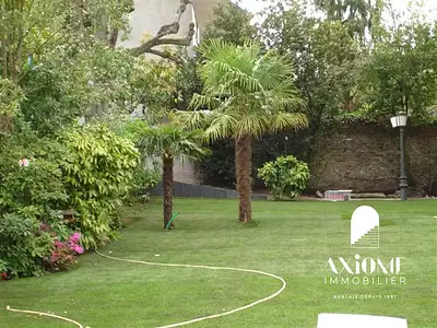 Terrain, 371 m²