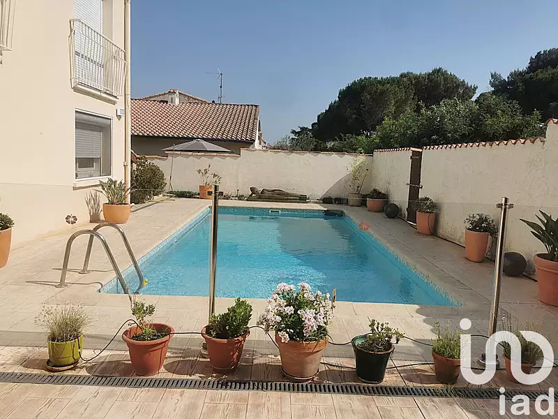 Maison, 220 m²
