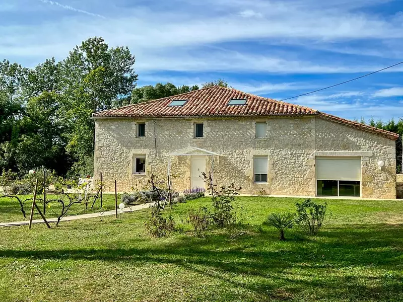 Maison, 330 m²