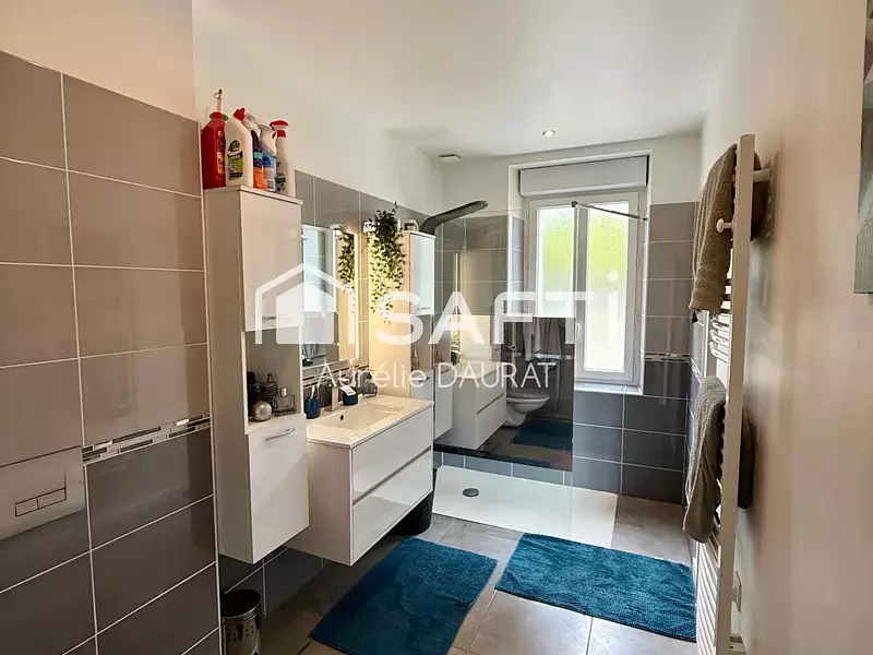 Maison, 158 m²