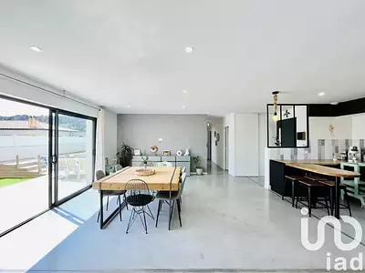 Maison, 114 m²