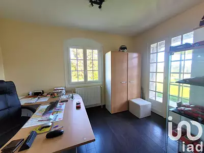 Maison, 184 m²