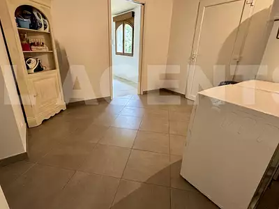 Maison, 215 m²