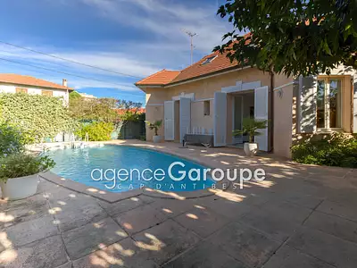 Maison, 187 m²