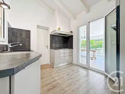 Maison, 182,5 m²