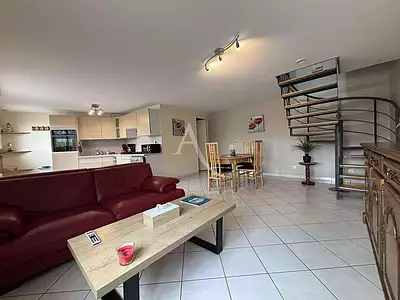 Maison, 296,06 m²