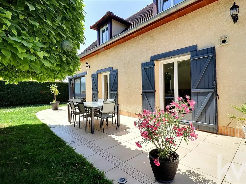 Maison, 161,8 m²