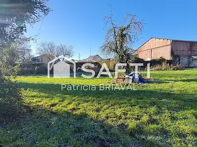Terrain, 1 700 m²