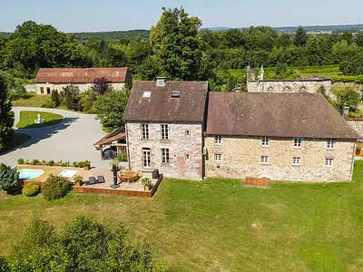 Maison, 492 m²