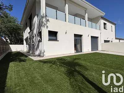 Maison, 159 m²