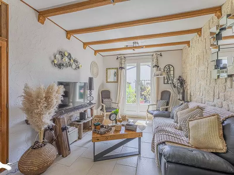 Maison, 77 m²
