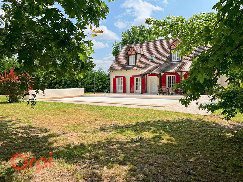 Maison, 210 m²