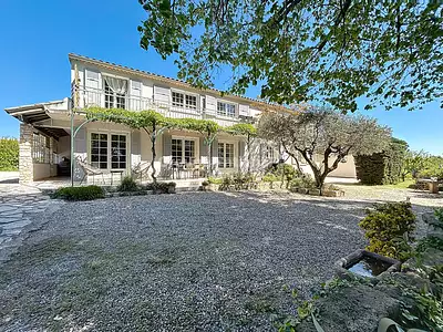 Maison, 325 m²
