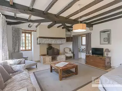 Maison, 248 m²