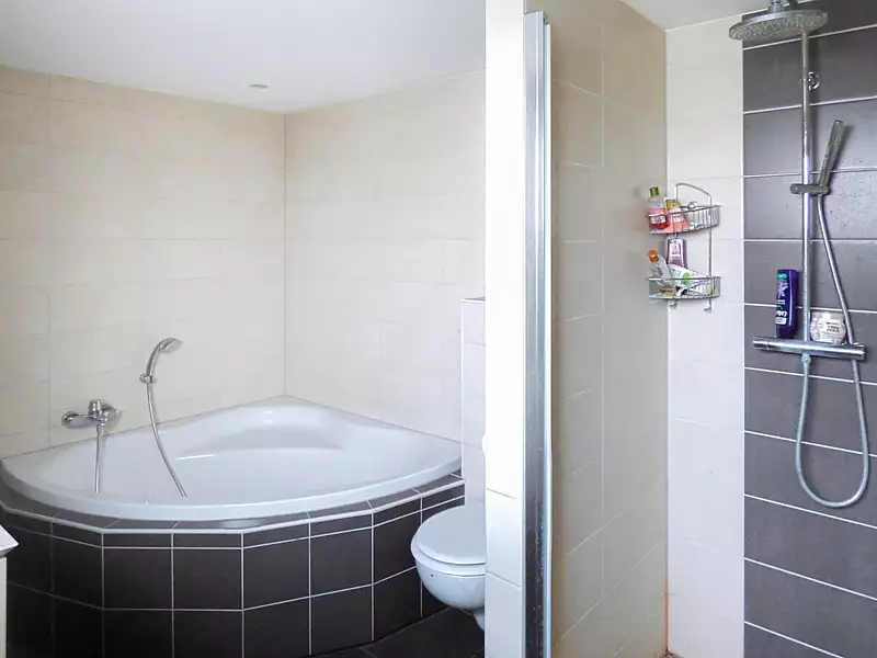 Maison, 180 m²