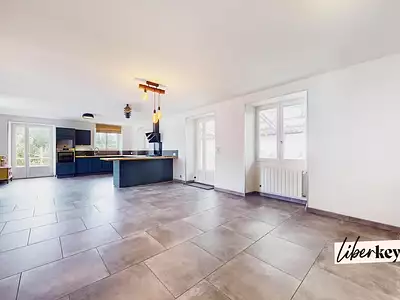 Maison, 260 m²
