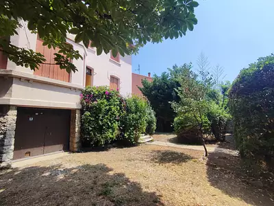 Maison, 195 m²