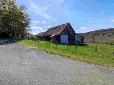 Terrain, 10 164 m²