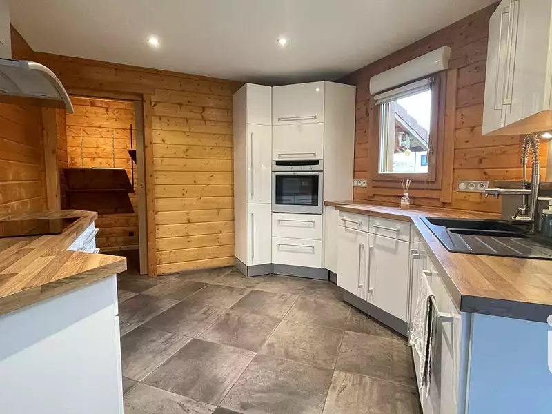 Maison, 155 m²