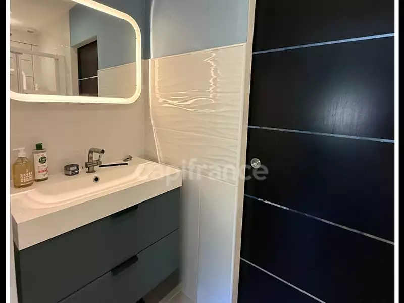 Maison, 250 m²