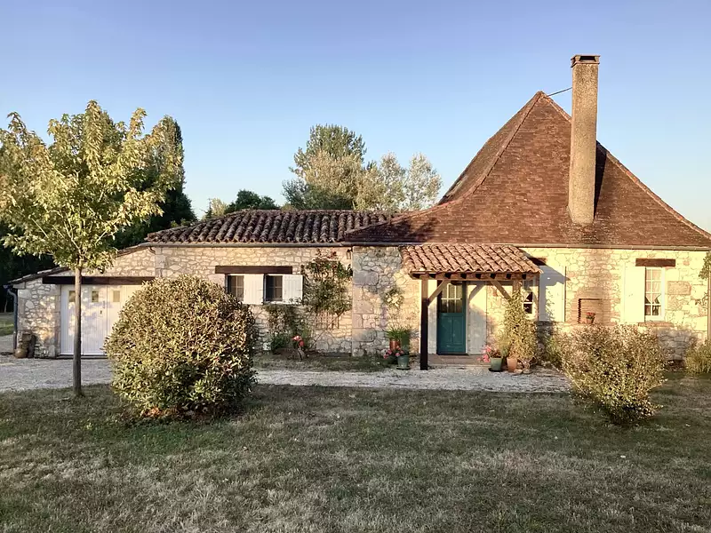 Maison, 167 m²