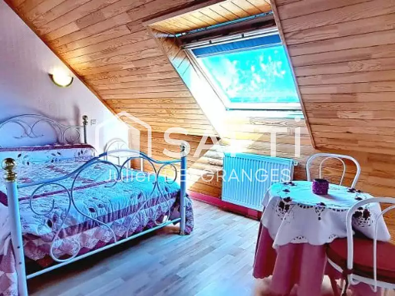 Maison, 355 m²