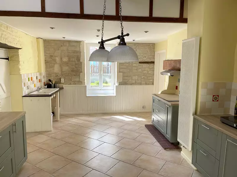 Maison, 208 m²