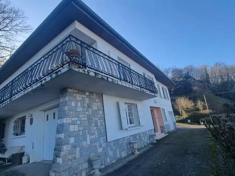Maison, 174 m²
