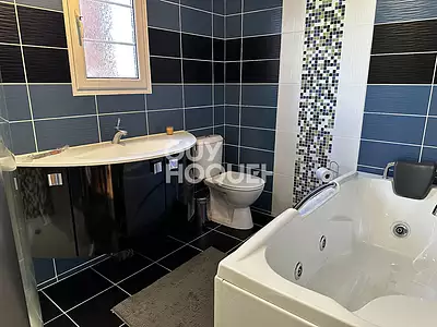 Maison, 230 m²