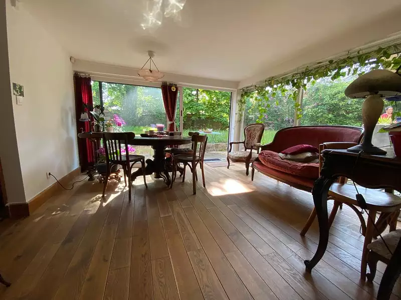 Maison, 285 m²