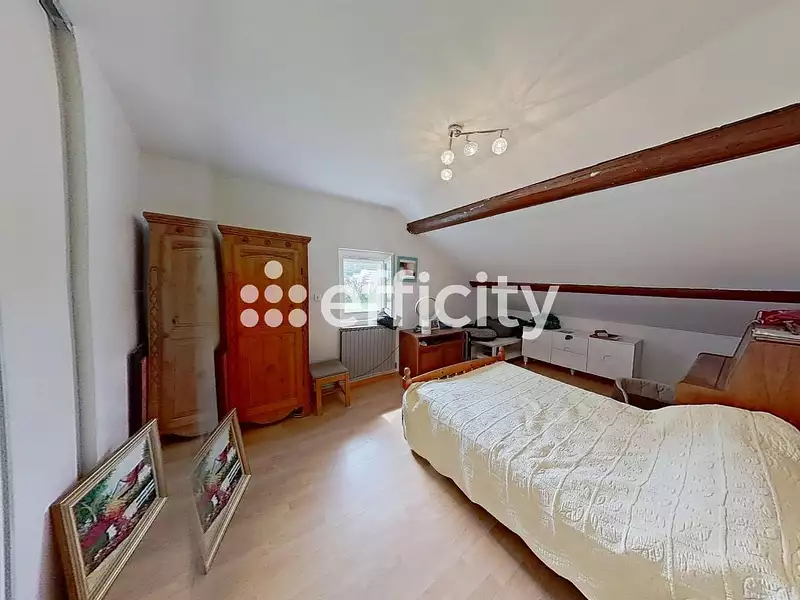 Maison, 245 m²