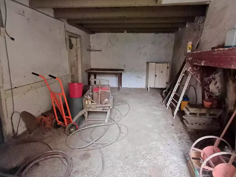 Immeuble, 155 m²