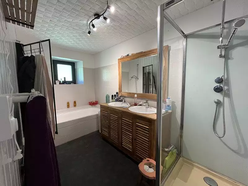 Maison, 97 m²