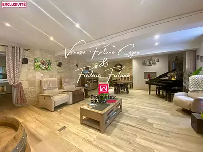 Maison, 233 m²