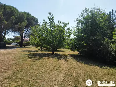 Terrain, 1 407 m²