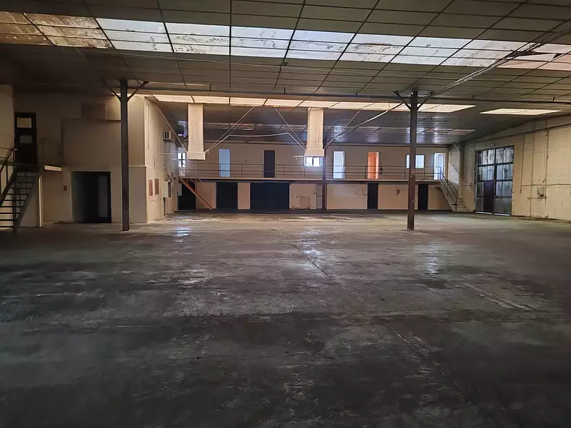 Divers, 6 000 m²