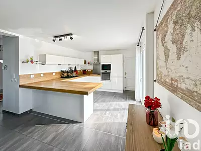 Maison, 165 m²