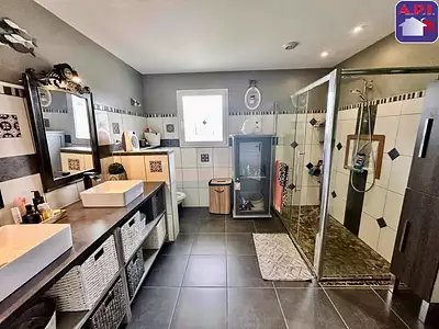 Maison, 136 m²