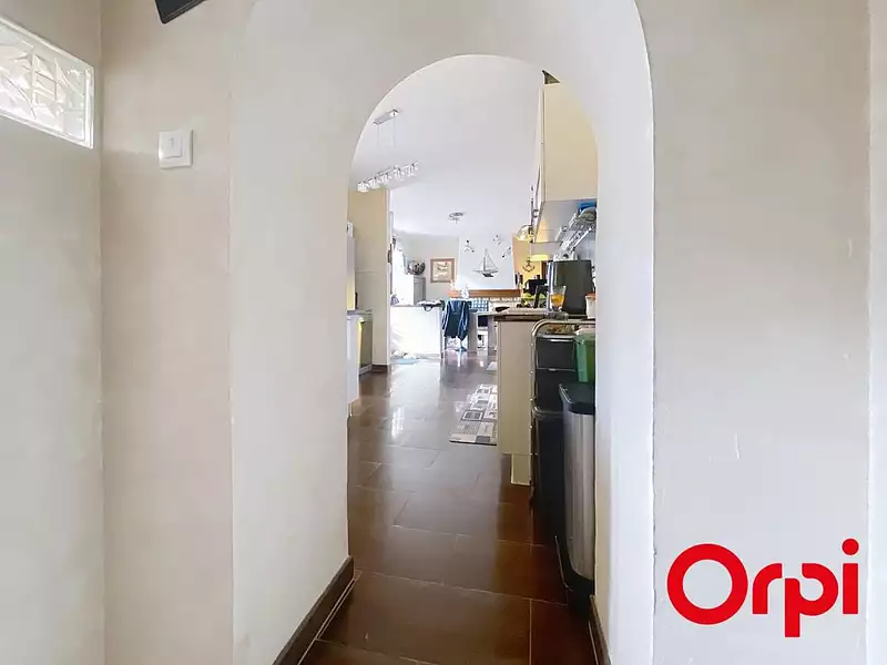 Maison, 93 m²