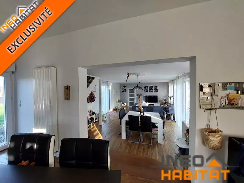 Maison, 112 m²