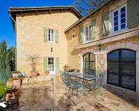 Maison, 393 m²