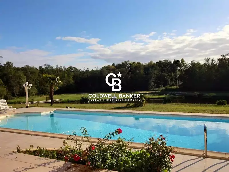 Maison, 358 m²