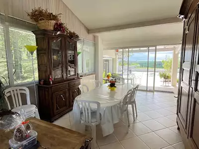 Maison, 230 m²