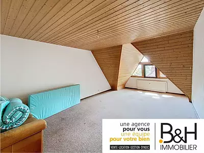 Immeuble, 277 m²