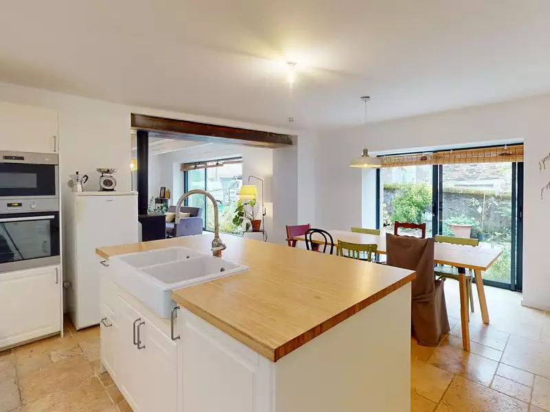 Maison, 200 m²