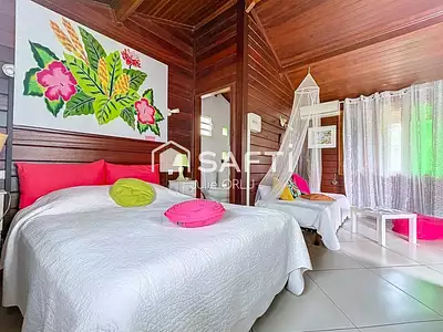 Maison, 260 m²