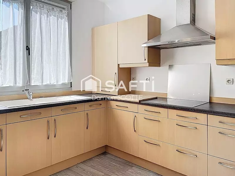 Maison, 92 m²