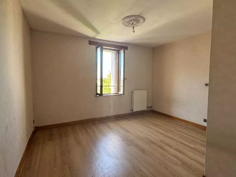 Immeuble, 233 m²